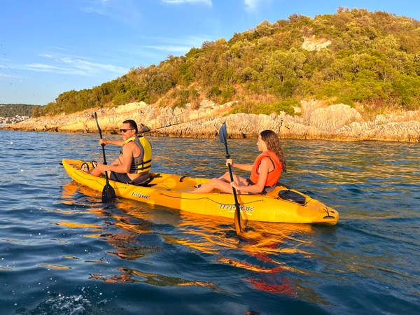 Hidden bay sunset paddling